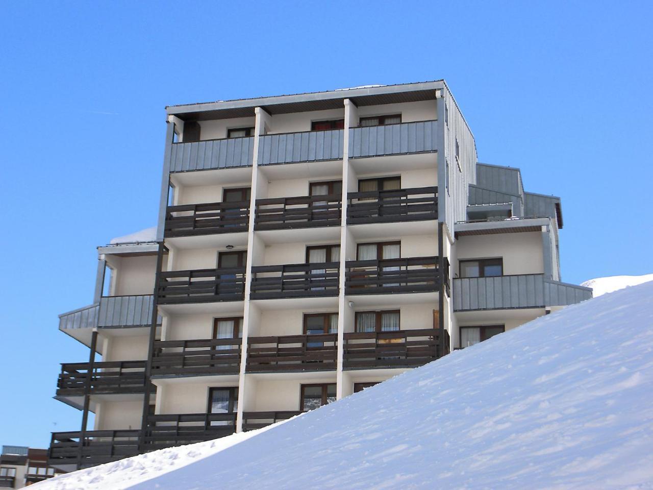 Apartment Plein Soleil - Val Claret-1 By Interhome Тінь Екстер'єр фото